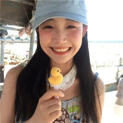 阿薇尔与虚构世界